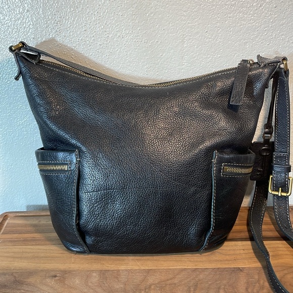 Fossil Handbags - Fossil Crossbody Shoulder Bag Purse Black Pebble Leather Minimalist Classic Hobo